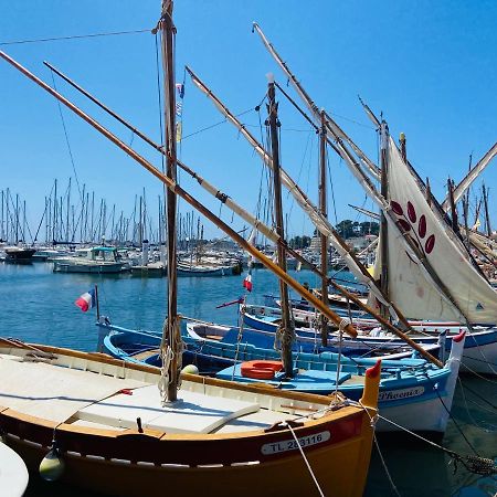 Bandol Roc Beach Vue Mer Grand T3 Face A La Plage Avec Parking Exterior foto
